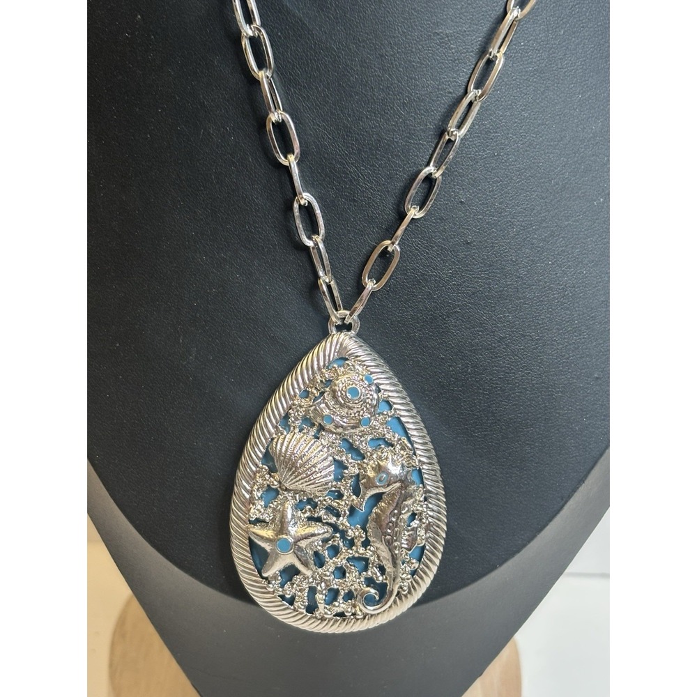 Seahorse Starfish Seashell Pendant Necklace Paper Clip Chain Beach 19.5"
